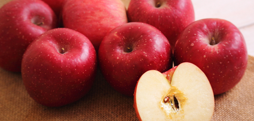赤色の持つ誘目性の例：リンゴ
